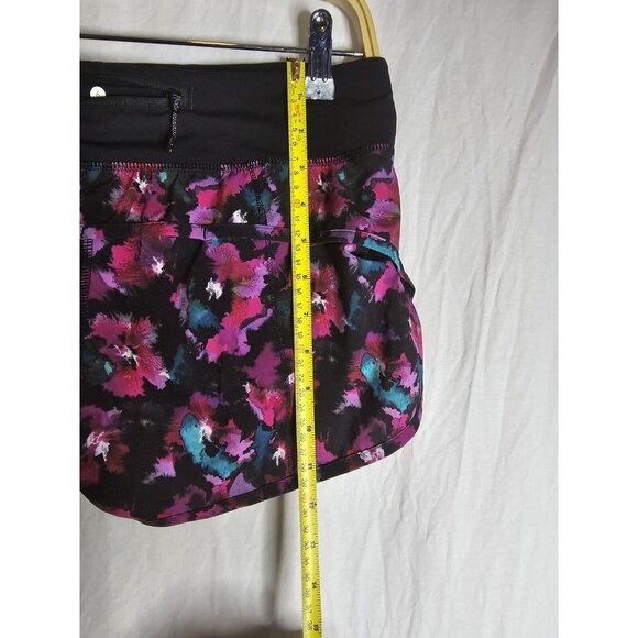 Lululemon Speed Short Mini Midnight Bloom Black Deep Fuschia Size 6 - Picture 5 of 11